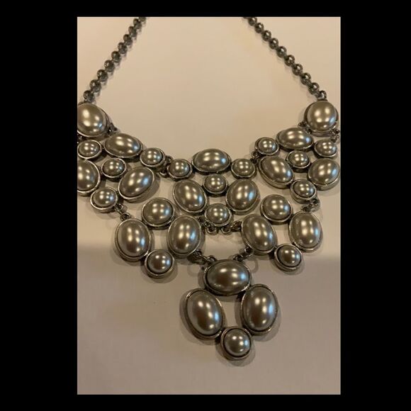 Vintage Pearl Statement Necklace - Picture 2 of 5